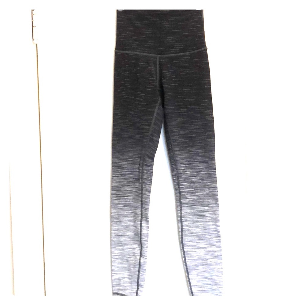 Lululemon ombré space dye wunder unders